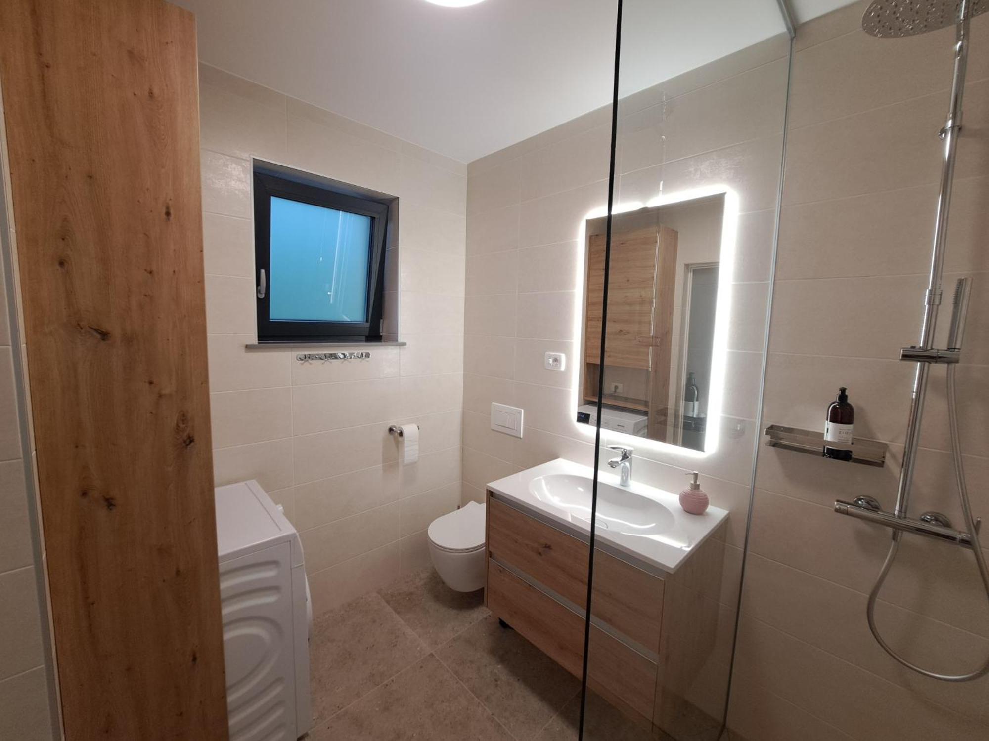 Ferienwohnung S&B'S Retreat Godovic Exterior foto